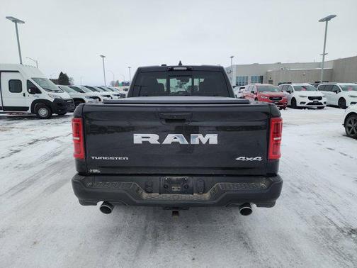 2025 RAM 1500 ST