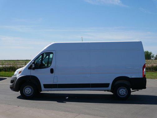 2025 RAM ProMaster 2500 Tradesman