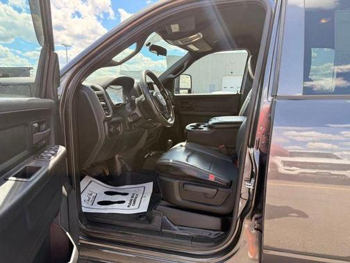 Granite Crystal Metallic Clearcoat 2023 RAM 3500 Tradesman Crew Cab 4x4 6'4' Box