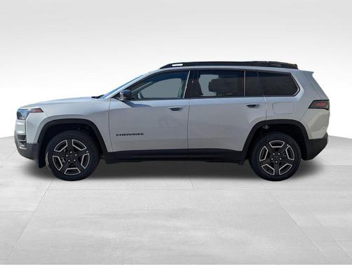 Silver Zynith Clearcoat 2026 Jeep Cherokee Limited