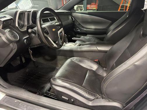 2015 Chevrolet Camaro 2LT