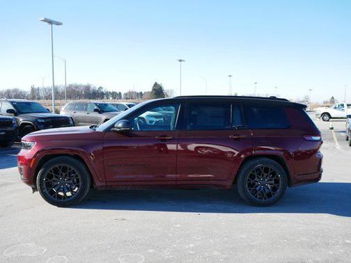 2025 Jeep Grand Cherokee L Summit Reserve