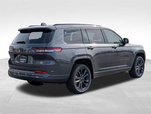 Baltic Gray Metallic Clearcoat 2026 Jeep Grand Cherokee L Limited