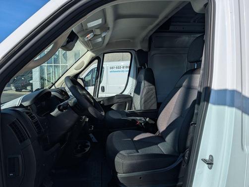 Bright White Clearcoat 2026 RAM ProMaster 2500 Tradesman