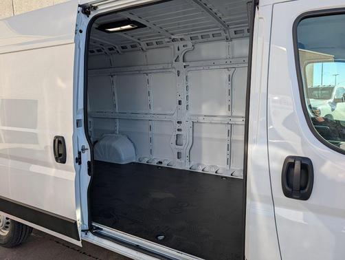 Bright White Clearcoat 2026 RAM ProMaster 2500 Tradesman