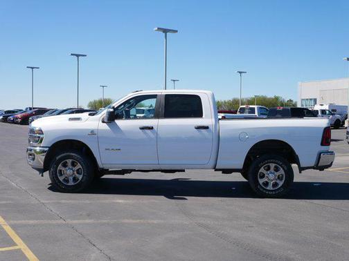 2025 RAM 2500 Big Horn Crew Cab 4x4 6'4' Box