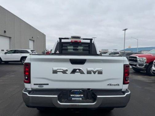 2025 RAM 2500 Big Horn Crew Cab 4x4 6'4' Box