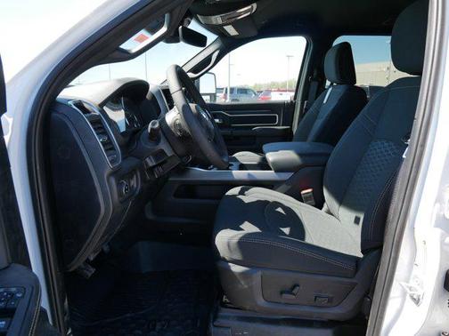 2025 RAM 2500 Big Horn Crew Cab 4x4 6'4' Box