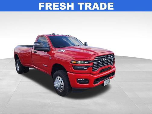Flame Red Clearcoat 2026 RAM 3500 Big Horn Regular Cab 4x4 8' Box
