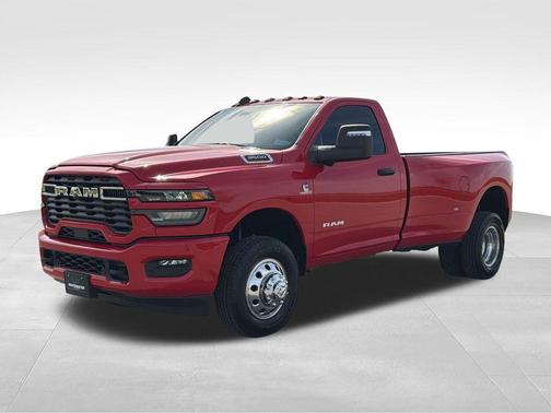 Flame Red Clearcoat 2026 RAM 3500 Big Horn Regular Cab 4x4 8' Box