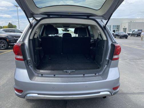 2020 Dodge Journey Crossroad