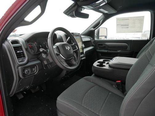 2026 RAM 2500 Tradesman Regular Cab 4x4 8' Box