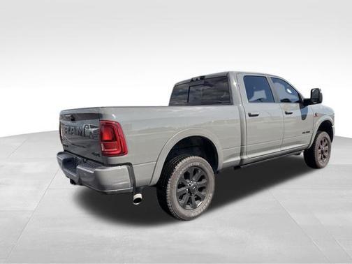 Ceramic Gray Clearcoat 2026 RAM 2500 Laramie Crew Cab 4x4 6'4' Box