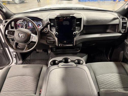 2025 RAM 3500 Tradesman Crew Cab 4x4 8' Box