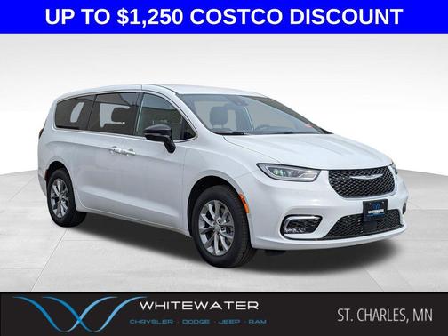 Bright White Clearcoat 2026 Chrysler Pacifica L