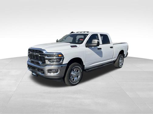 Bright White Clearcoat 2026 RAM 3500 Tradesman Crew Cab 4x4 6'4' Box