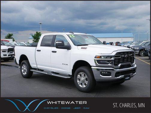 2025 RAM 2500 Big Horn Crew Cab 4x4 6'4' Box