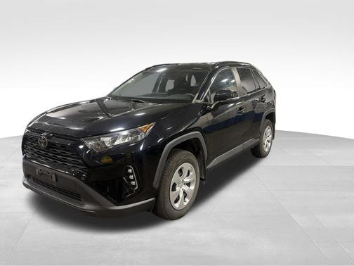 Magnetic Gray Metallic 2019 Toyota RAV4 LE