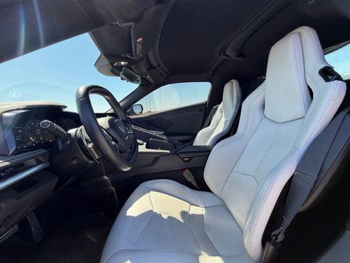 2023 Chevrolet Corvette Stingray w/1LT