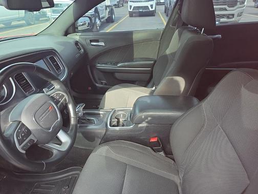 Go Mango 2016 Dodge Charger SXT