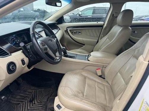 2015 Ford Taurus Limited