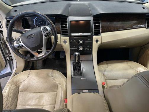 2015 Ford Taurus Limited