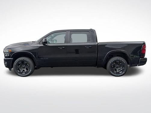 Diamond Black Crystal Pearlcoat 2026 RAM 1500 Big Horn/Lone Star