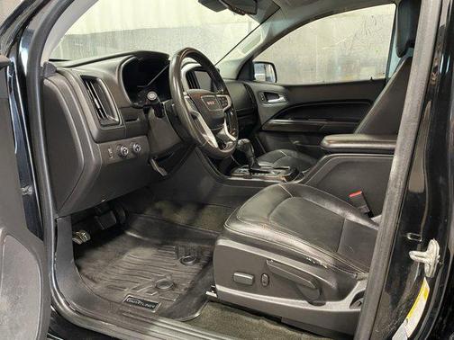 2016 GMC Canyon SLT