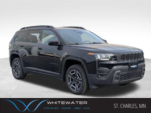 Diamond Black Crystal Pearlcoat 2026 Jeep Cherokee Laredo 4x4