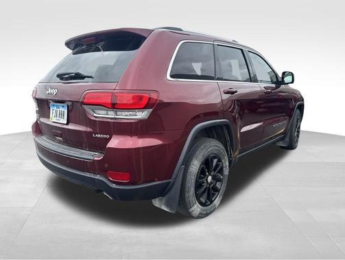 Velvet Red Pearlcoat 2021 Jeep Grand Cherokee Laredo