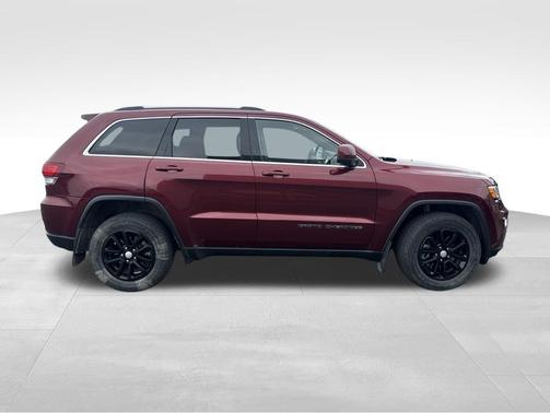 Velvet Red Pearlcoat 2021 Jeep Grand Cherokee Laredo