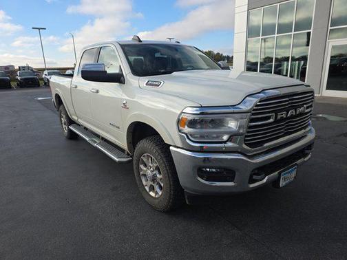 2022 RAM 3500 Laramie Crew Cab 4x4 6'4' Box