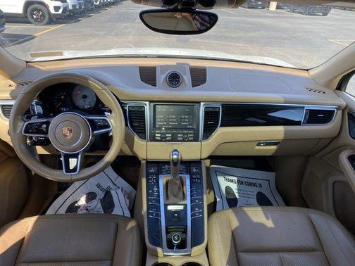 2015 Porsche Macan S