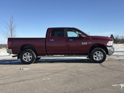 2017 RAM 2500 Big Horn Crew Cab 4x4 6'4' Box