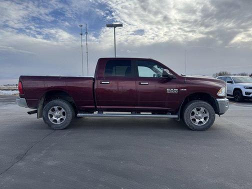 2017 RAM 2500 Big Horn Crew Cab 4x4 6'4' Box
