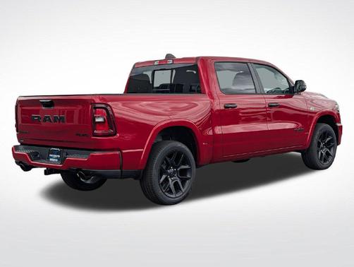 Molten Red Pearlcoat 2026 RAM 1500 Laramie