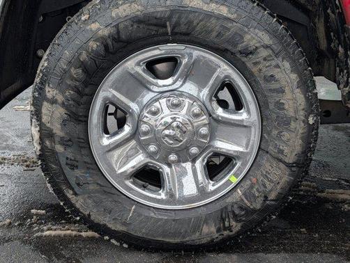 2026 RAM 3500 Tradesman Regular Cab 4x4 8' Box