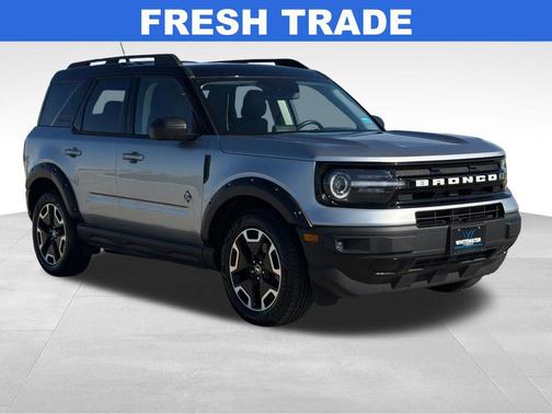 Iconic Silver Metallic 2021 Ford Bronco Sport Outer Banks