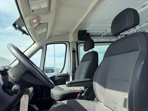 Bright White Clearcoat 2017 RAM ProMaster 1500 Low Roof