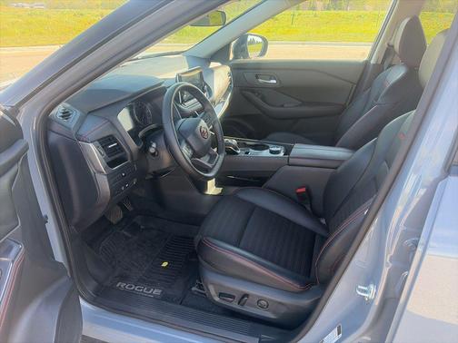 Boulder Gray Pearl 2025 Nissan Rogue Rock Creek