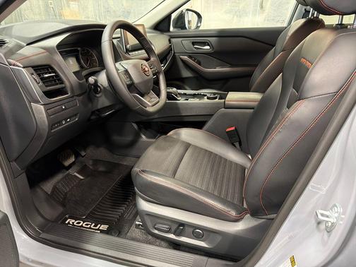 Boulder Gray Pearl 2025 Nissan Rogue Rock Creek