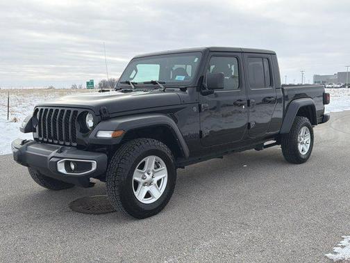2023 Jeep Gladiator Sport S
