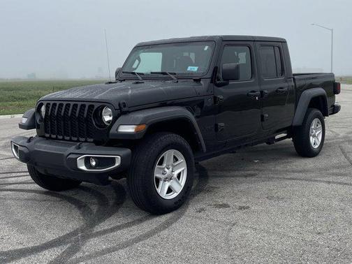 2023 Jeep Gladiator Sport S