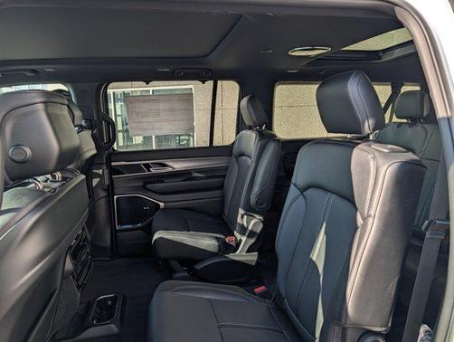 2026 Jeep Grand Wagoneer L Limited Reserve 4x4