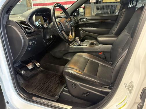 Bright White Clearcoat 2020 Jeep Grand Cherokee High Altitude