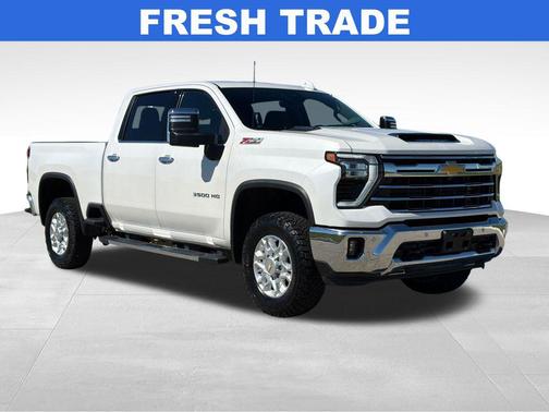Iridescent Pearl Tricoat 2024 Chevrolet Silverado 3500 LTZ