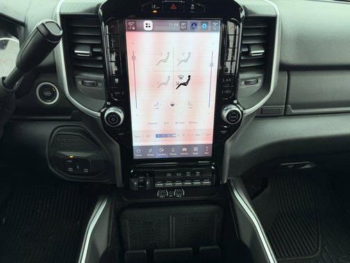 2026 RAM 3500 Big Horn Regular Cab 4x4 8' Box