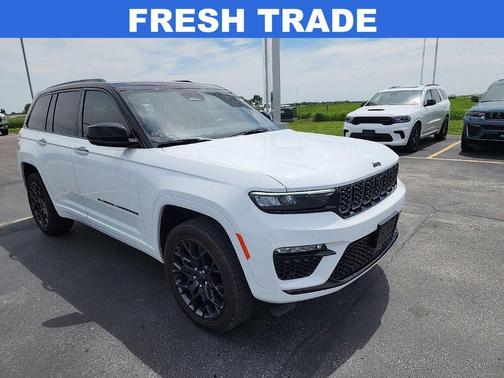 Bright White Clearcoat 2025 Jeep Grand Cherokee Summit