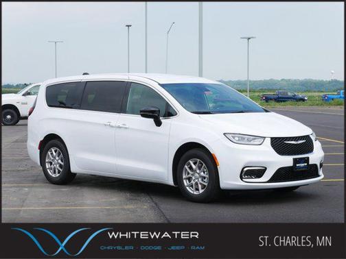2025 Chrysler Pacifica L