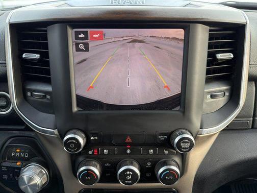 2022 RAM 2500 Laramie Crew Cab 4x4 6'4' Box